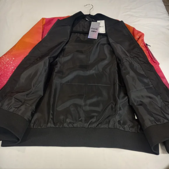 Coca-Cola Staple Men's Limited Edition Bomber Varsity Zip Up Colletion Jacket L - Picture 7 of 16